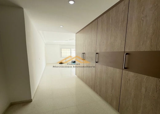 A louer Appartement S+3
