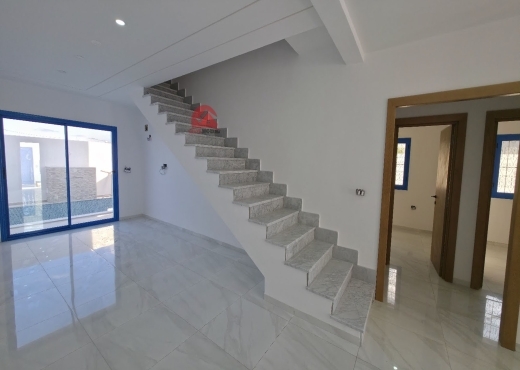 Vente de villa avec piscine à Houm