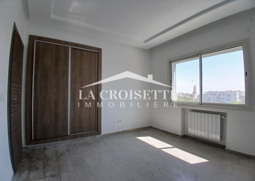 s3 à La Soukra ZAL1673