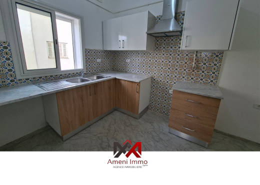 A Louer étage de villa  à bardo