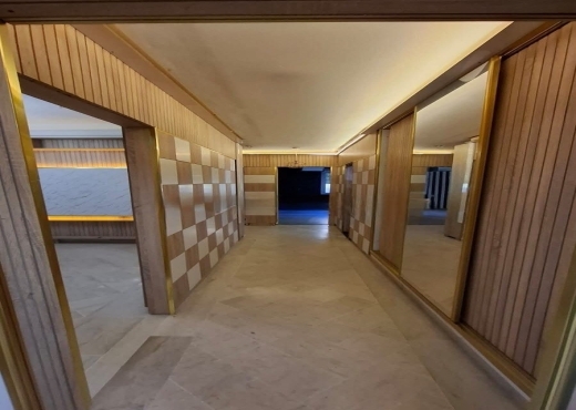 📍 RIADH EL ANDALOUS : APPARTEMENT S+4 AU REZ-DE-C