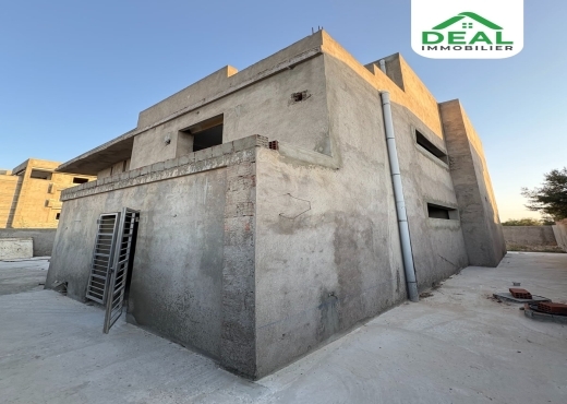 Villa style américain inachevée