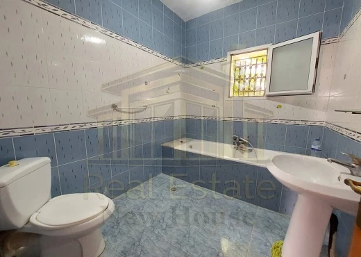 Étage de villa À Louer à BIZERTE - A louer étage de villa à - Immobiliere.tn - Photo 2