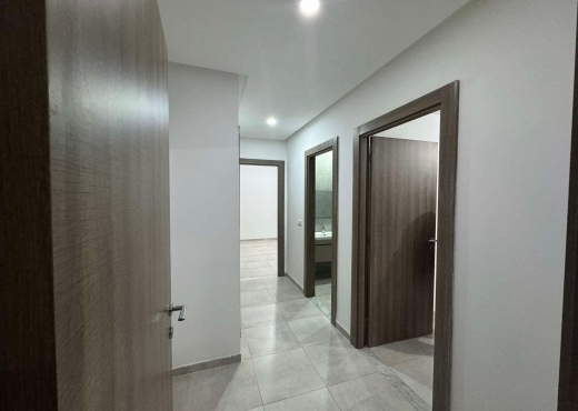 RIADH EL ANDALOUS : APPARTEMENT S+2 À LOUER