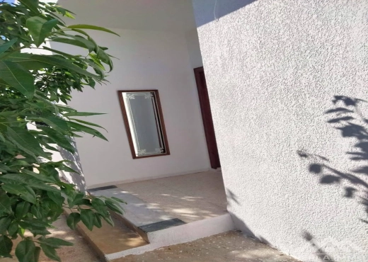 A Vendre Villa S+4 Borj Touil
