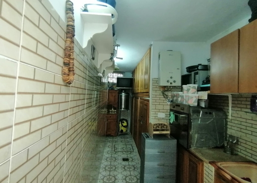 3 étages à vendre