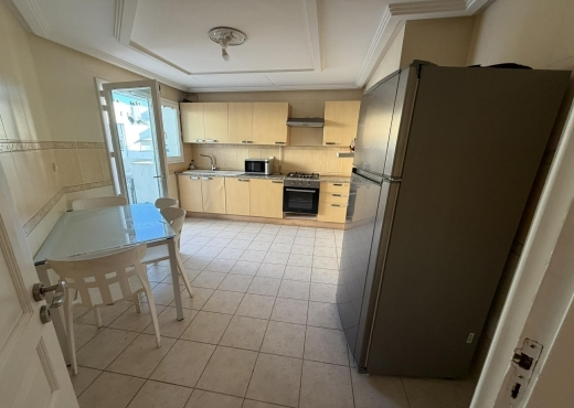 📍 LES BERGES DU LAC 1 : APPARTEMENT S+3 À VENDRE