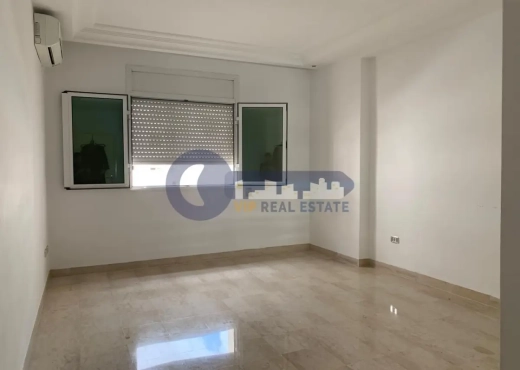 A Vendre Appartement S+3  Aouina