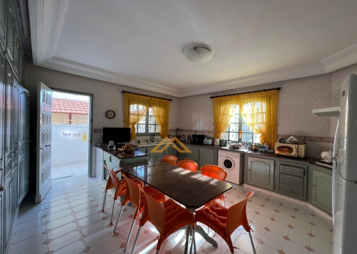Villa à vendre à Chott Mariem