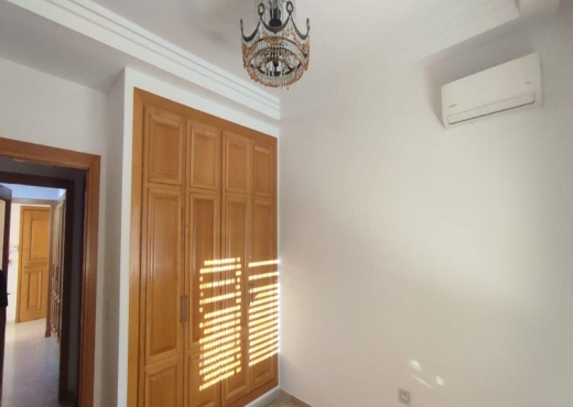 A Vendre Appart S+3 La Soukra