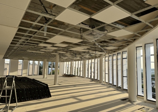 Super bureau 1350 m² à Notre Dame