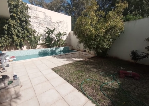 A louer à Gammarth une coquette Villa S4 moderne a