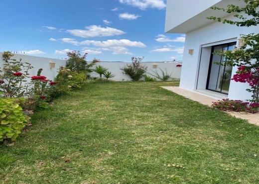 Pro-immobilière met en vente une villa S+4  à Monc