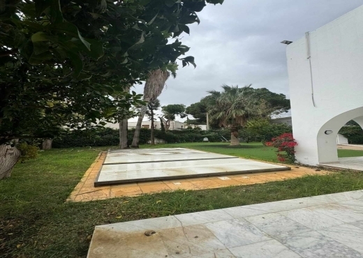 A louer Somptueusec Villa Menzah 1