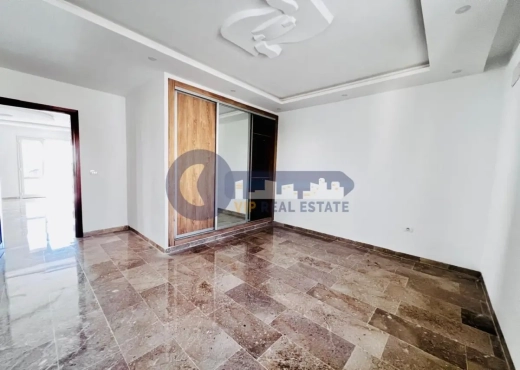 A Vendre Appart  S+3 à Gammarth