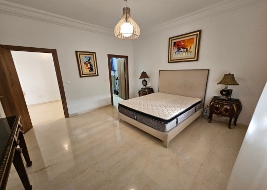 KALAATE ANDALOUS - BORJ  YOUNES , ARIANA : UNE VIL