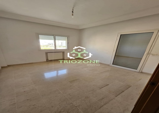 A Vendre S+4 Jardins de Carthage