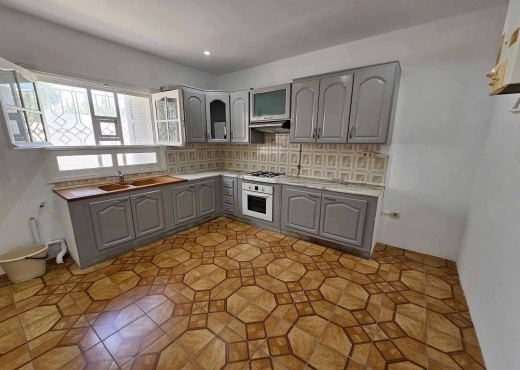 📍 EL GHAZELA : VILLA À VENDRE