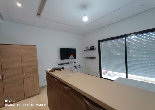 À Louer Studio S0 Meublé a soukra