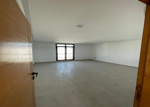 bureau R+3 à louer à Alain Savary