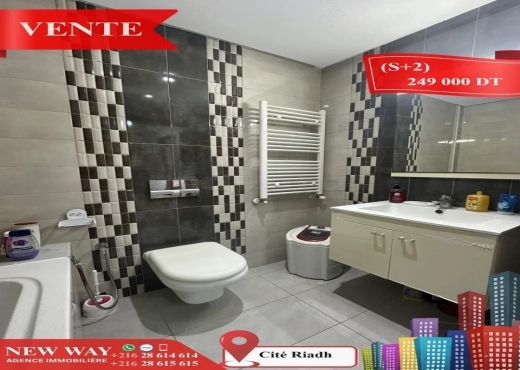 (S+2) à Cité Riadh 1 avec Place de Parking
