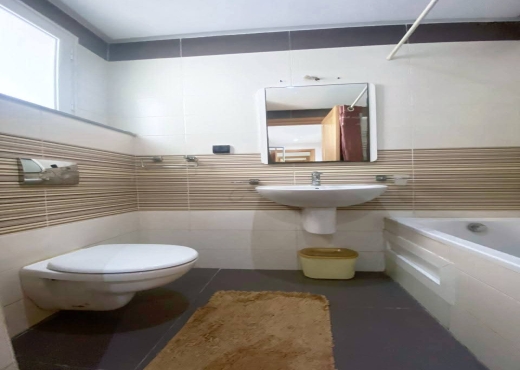 A Vendre Appartement S+3 à Sfax