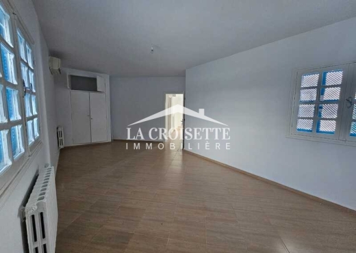 Duplex s5 avec piscine à La Marsa