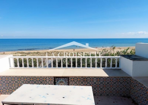 Duplex s1 meublé à La Marsa