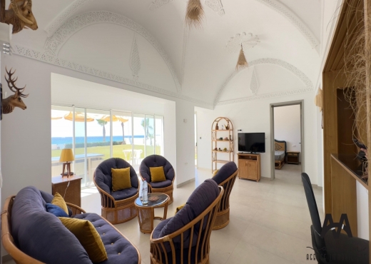 Villa pied dans l'eau à Maamoura