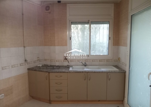 Appartement S+3 a gammarth MAL2707