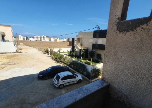 un appartement a vendre à Ezzahra