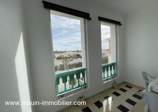APPARTEMENT MONIQUE AV1877