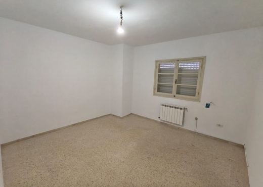 Appartement S+2 sécurisé avec park