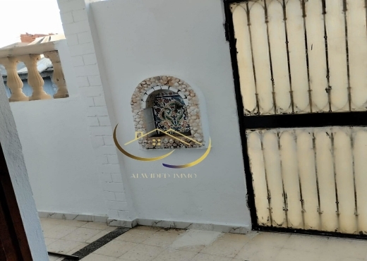 A VENDRE UNE MAISON A CITE CHAKER ARIANA