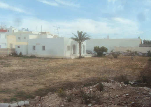 terrain À Vendre à SFAX - Terrain de 747 m² Route El Ain - Immobiliere.tn