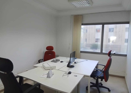 Super bureau 160m² à Med V
