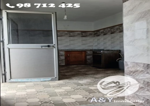 maison À Vendre à BIZERTE - 📍 À vendre – Maison indépendante R+1 à Ras Jebel - Immobiliere.tn - Photo 3