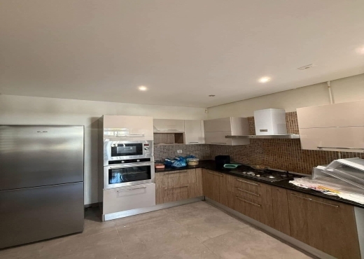 ENNASR 2 : APPARTEMENT DE HAUT STANDING S+2 À LOUE