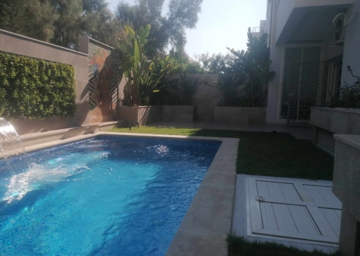 S+3 la Soukra Avec Piscine privee