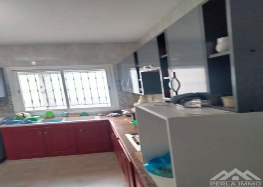 A Vendre Villa S+4 Borj Touil