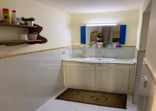 À Vendre Maison R+1 Zaouit Sousse