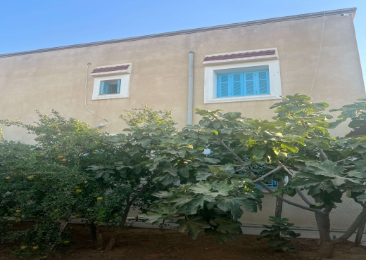 villa À Vendre à ARIANA - Maison familiale à Raoued 500 m² - Immobiliere.tn