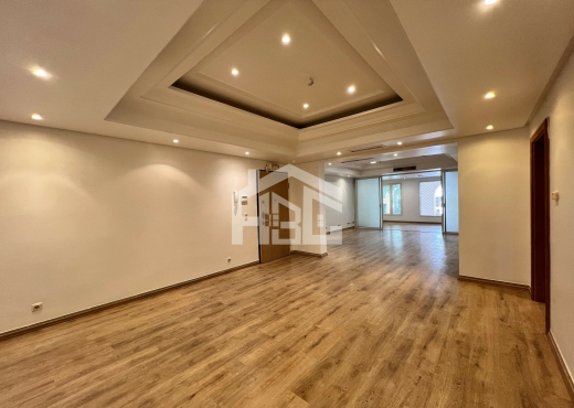 A louer bureau de 139 m²