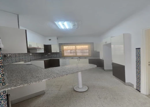 maison À Vendre à SOUSSE - Une Villa avec piscine à Kantaoui - Immobiliere.tn - Photo 7