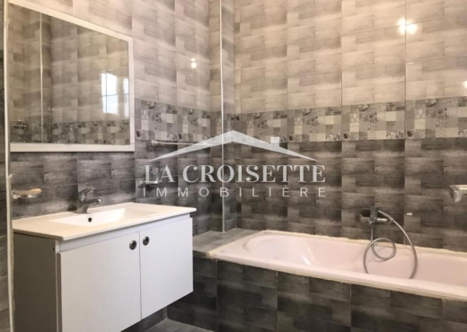 Rez-de-chaussée s+3 à la Marsa