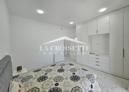 Etage de villa meublé s+2