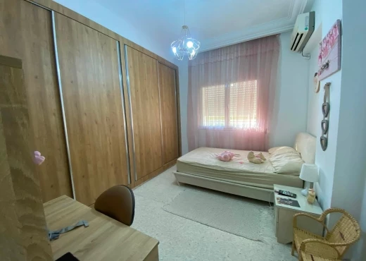 Appartement À Vendre à SFAX - 𝗩𝗲𝗻𝘁𝗲 𝘀+𝟮 𝗮𝘃𝗲𝗰 𝗷𝗮𝗿𝗱𝗶𝗻 - Immobiliere.tn - Photo 5