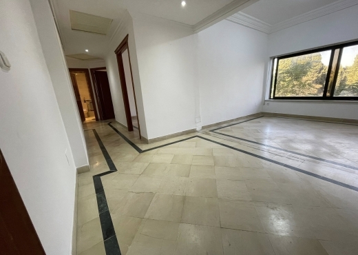 A louer Bureau H+2 à Kheireddine Pacha