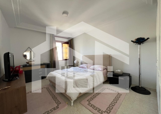 A vendre s+3 de 155 m² à Ennasr1