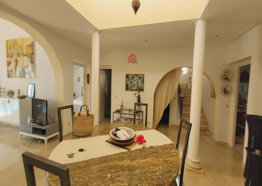 BELLE VILLA AVEC PISCINE A DJERBA